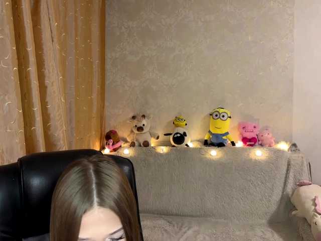 urcutiebunny live cam on BongaCams