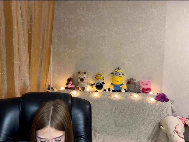 urcutiebunny live cam on BongaCams
