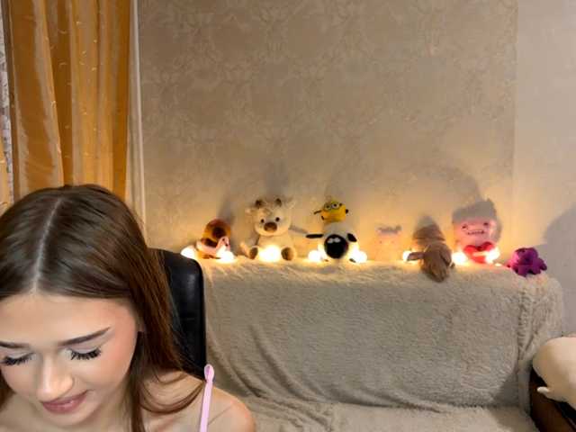 urcutiebunny live cam on BongaCams