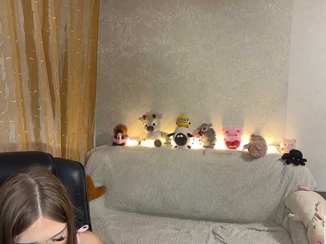 urcutiebunny live cam on BongaCams