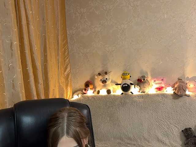 urcutiebunny live cam on BongaCams