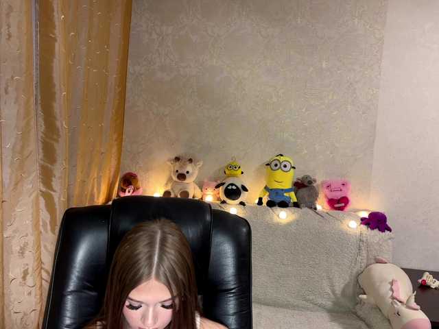 urcutiebunny live cam on BongaCams