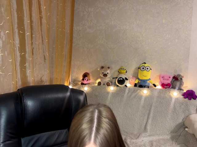 urcutiebunny live cam on BongaCams