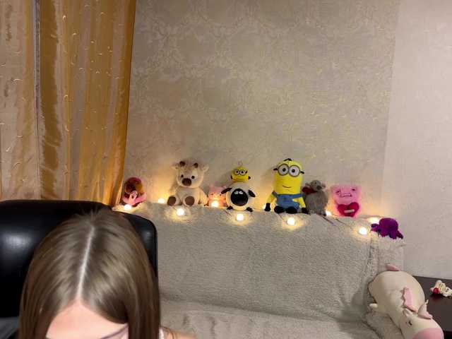 urcutiebunny live cam on BongaCams