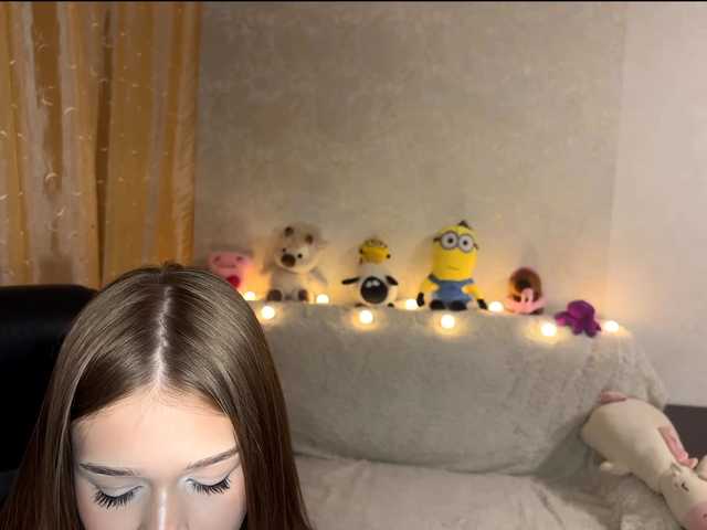 urcutiebunny live cam on BongaCams