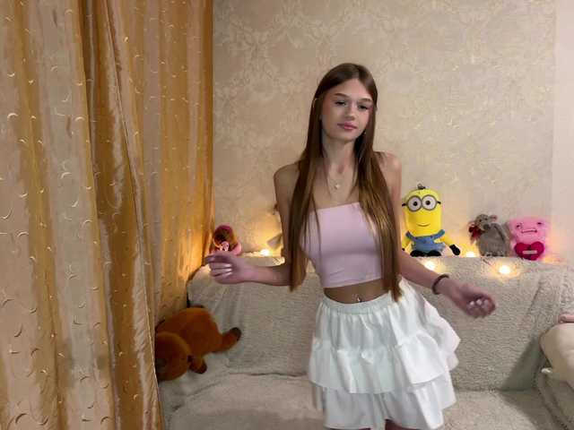 urcutiebunny live cam on BongaCams