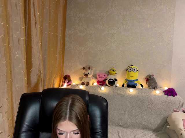 urcutiebunny live cam on BongaCams