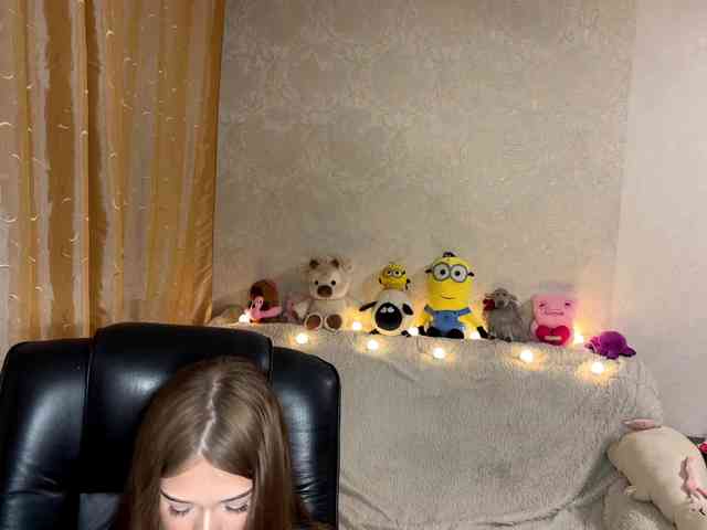 urcutiebunny webcam