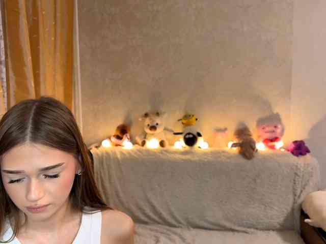 urcutiebunny webcam
