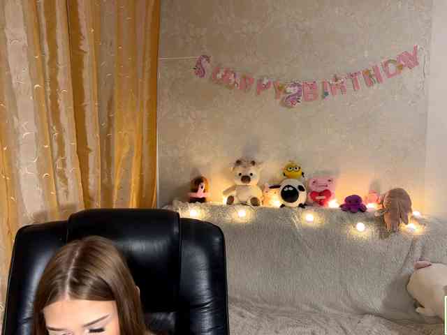 urcutiebunny webcam