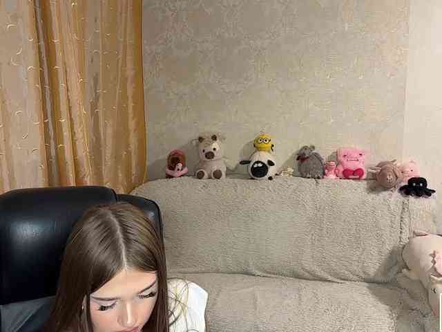 urcutiebunny webcam