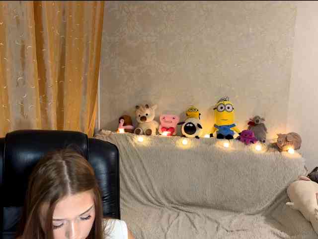 urcutiebunny webcam