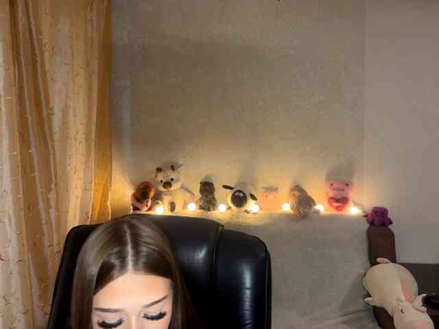urcutiebunny webcam