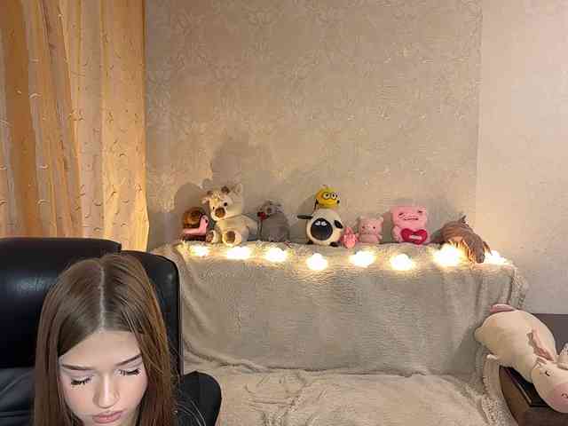 urcutiebunny webcam