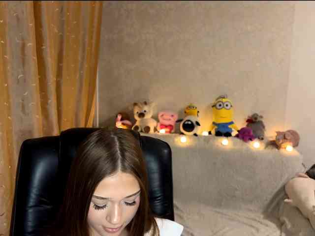 urcutiebunny webcam