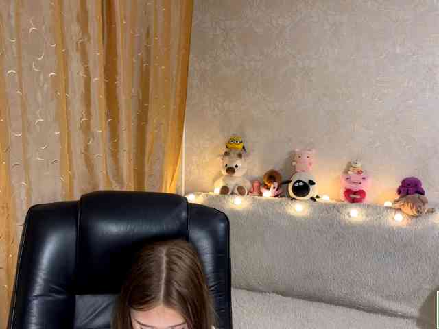 urcutiebunny webcam