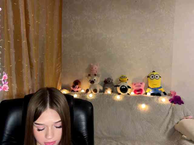 urcutiebunny webcam