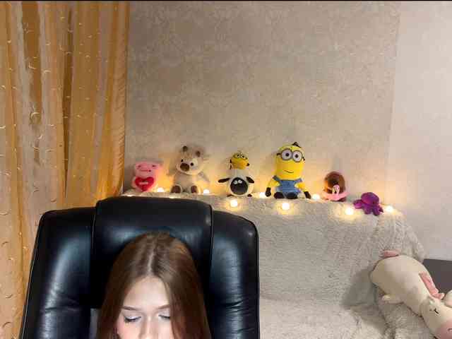 urcutiebunny webcam