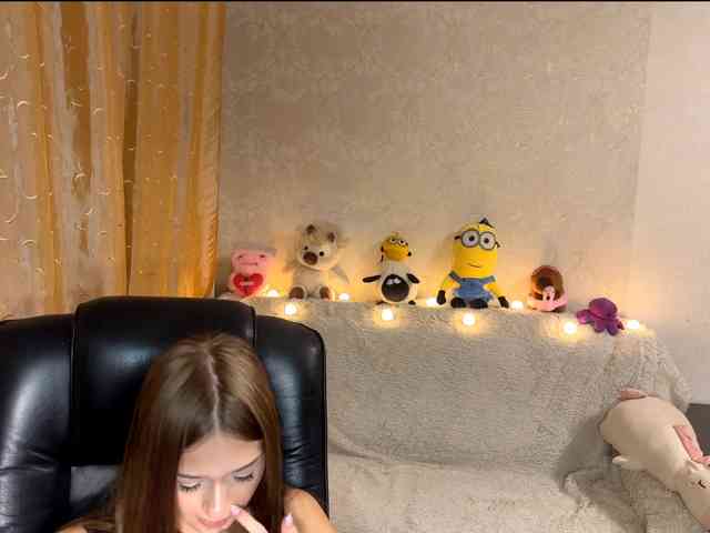 urcutiebunny webcam