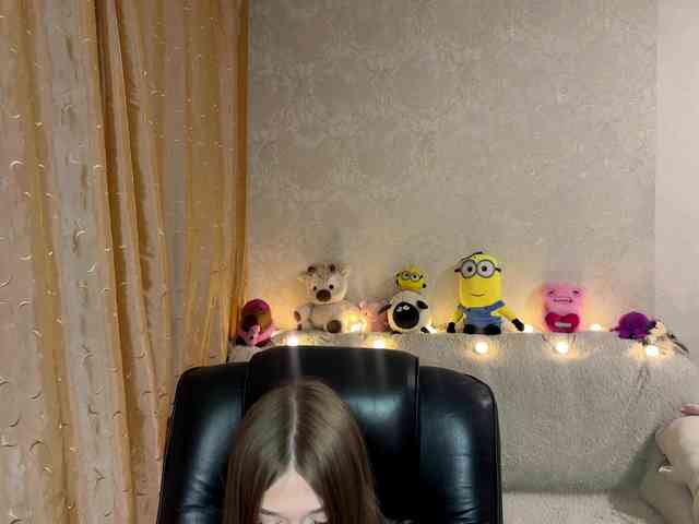 urcutiebunny webcam