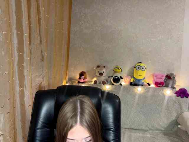urcutiebunny webcam