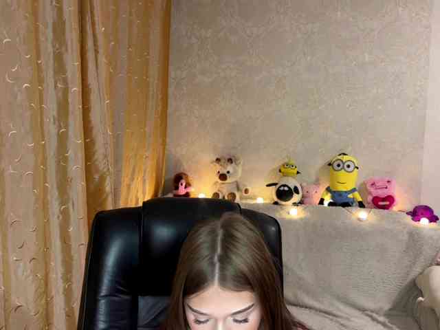 urcutiebunny Live Webcam on BongaCams