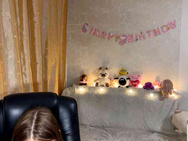 urcutiebunny webcam