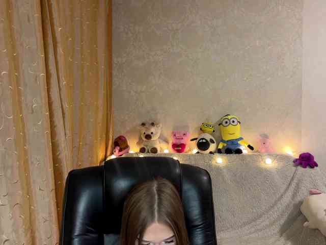 urcutiebunny webcam