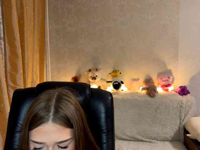urcutiebunny webcam