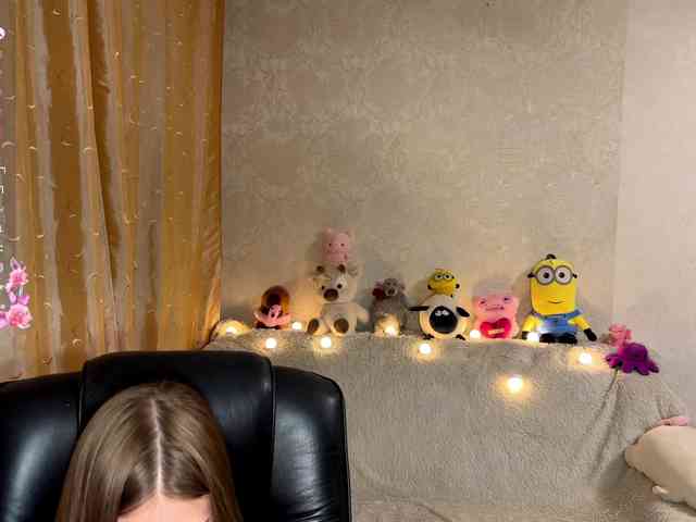 urcutiebunny webcam