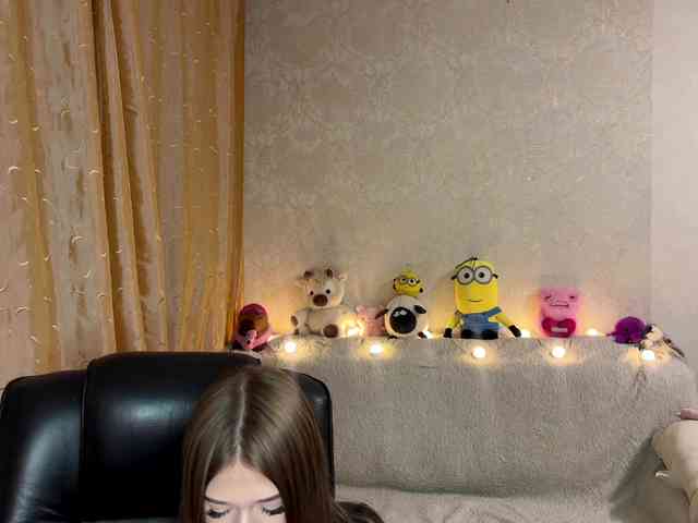 urcutiebunny webcam