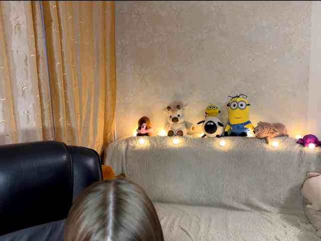 urcutiebunny webcam
