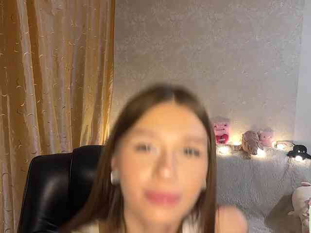 urcutiebunny webcam