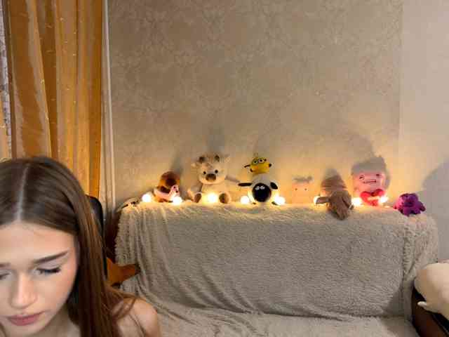 urcutiebunny webcam