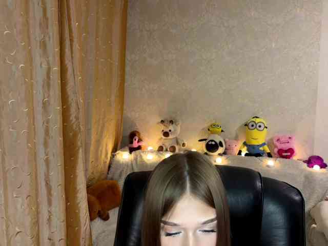 urcutiebunny webcam