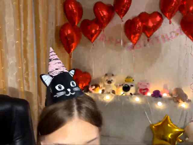 urcutiebunny webcam