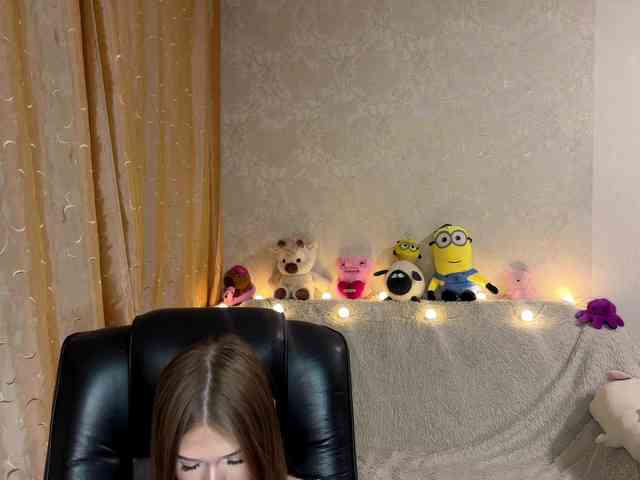 urcutiebunny webcam