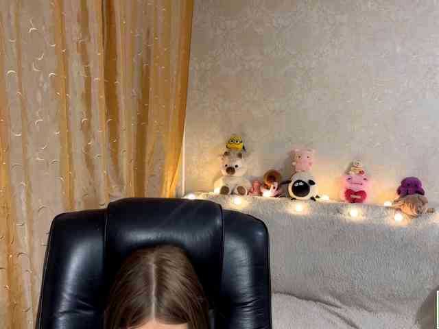 urcutiebunny webcam