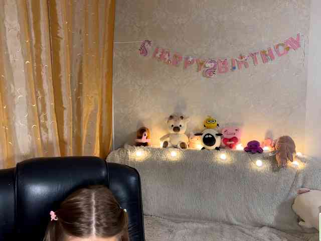 urcutiebunny's live room