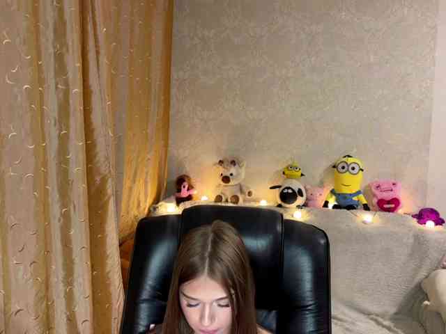 urcutiebunny webcam