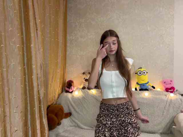 urcutiebunny webcam
