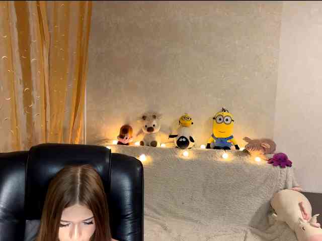urcutiebunny webcam