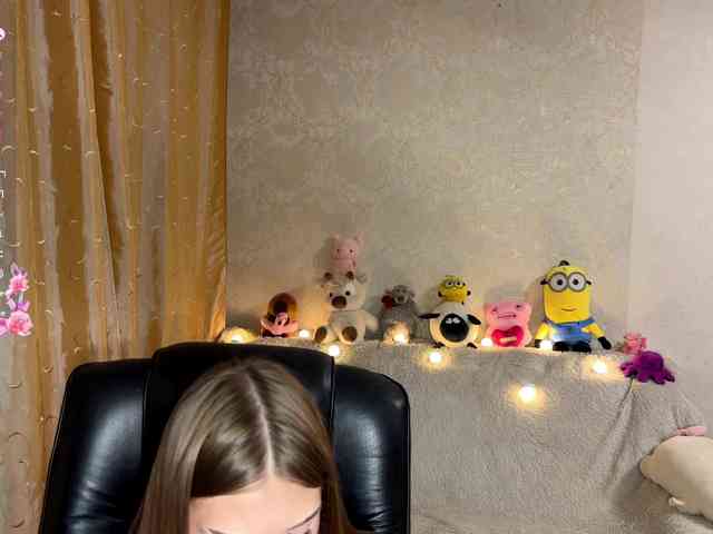 urcutiebunny webcam