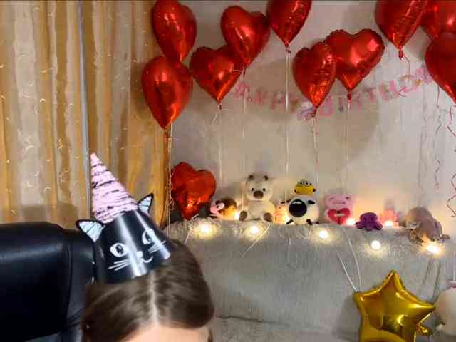urcutiebunny webcam