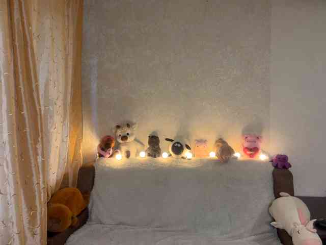 urcutiebunny webcam
