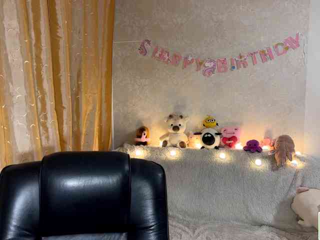 urcutiebunny webcam