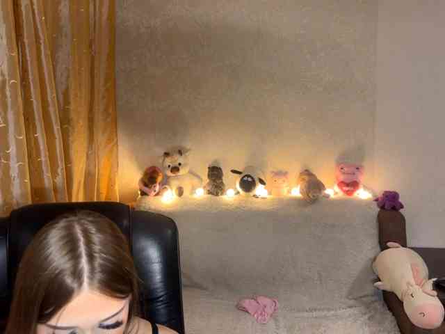urcutiebunny webcam
