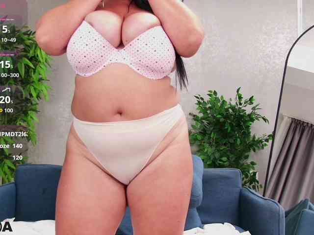 VickyBlazze webcam