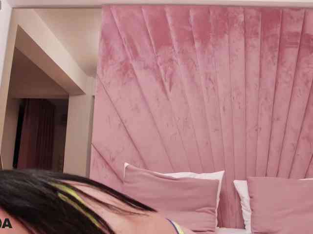 VickyBlazze - Girl 