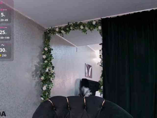 VickyBlazze webcam